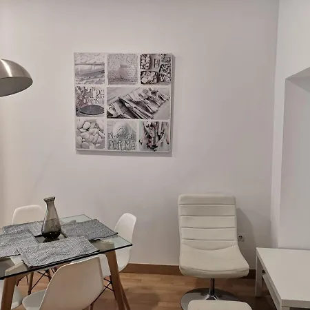 Alc - Mayor 25 アパート *