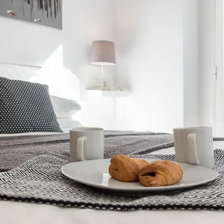 Alc - Mayor 25 アパート